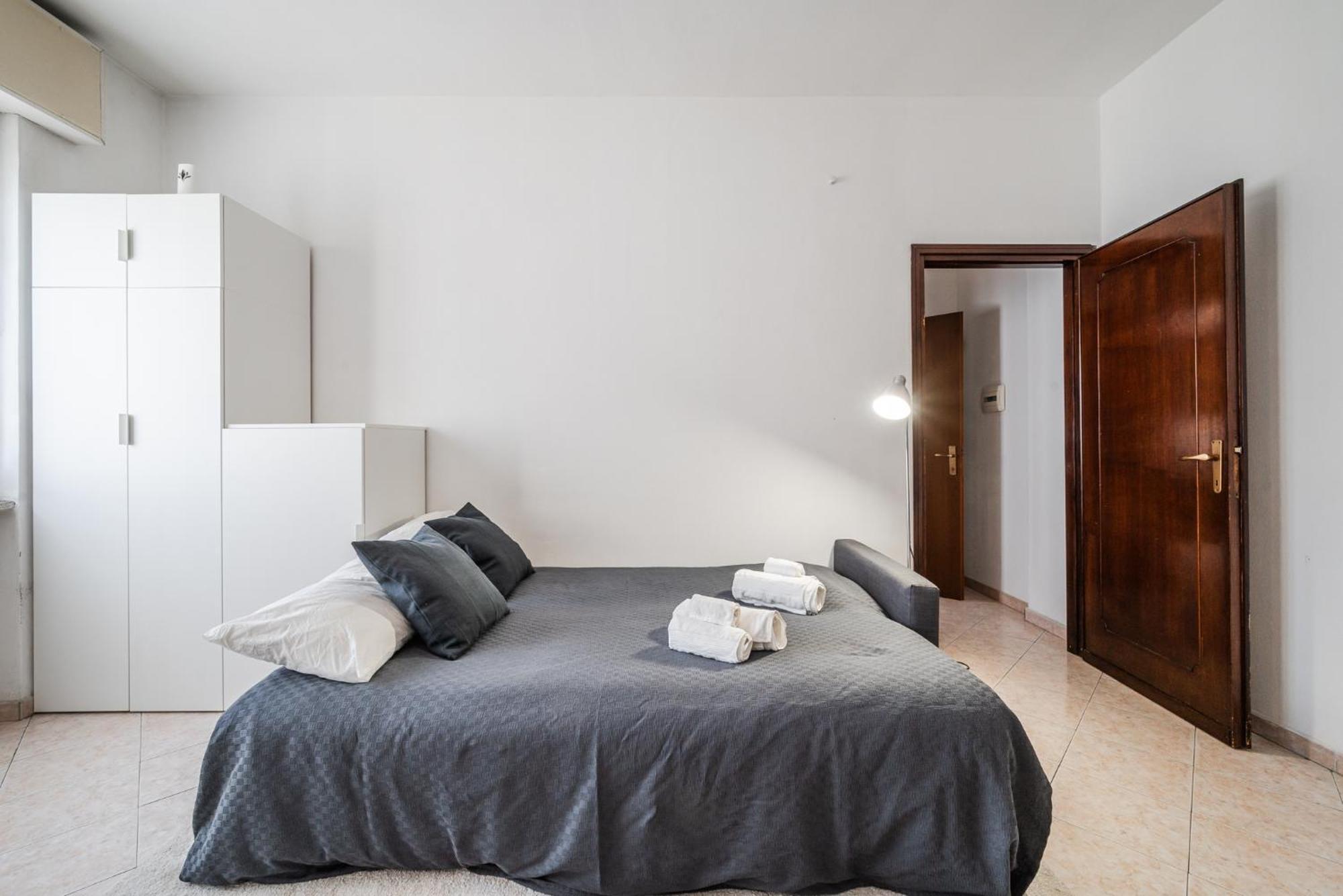Roma 23, Smartstay Rozzano Exterior foto